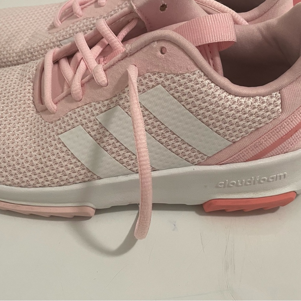 Girls Adidas size 3 sneakers
